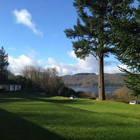 T'whit T'woo * Windermere