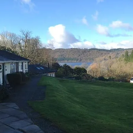 T'whit T'woo * Windermere